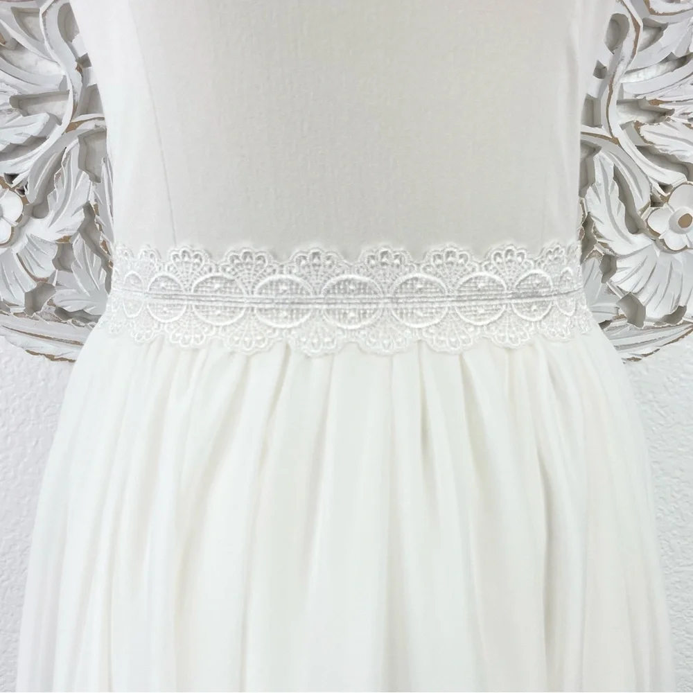 {Dress The Population} Brielle Lace-Trimmed Fit And Flare Dress, Size S